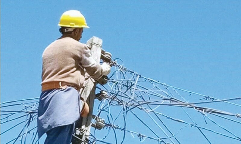 Govt seeks 25pc hike in electricity tariff – Business