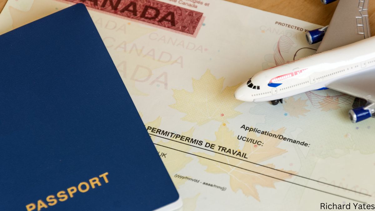 How to Renew a Work Permit While in Canada