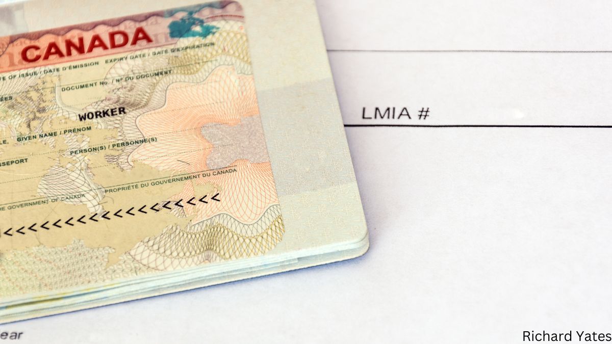 How to Get Employment in Canada Without an LMIA